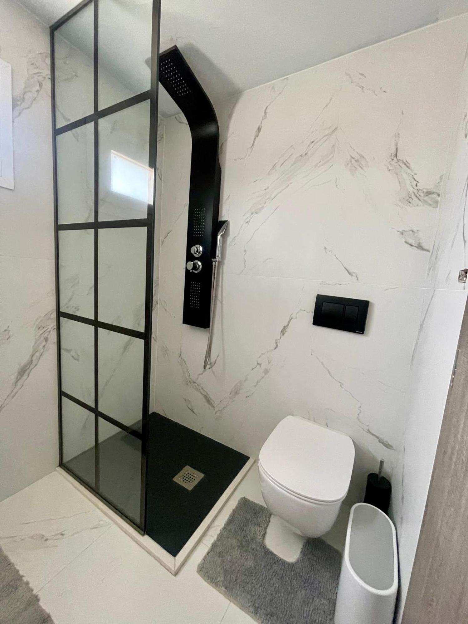 Knd Living Concept - Penthouse Apartment Nea Alikarnassos